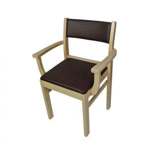 Traditional wooden commode chair